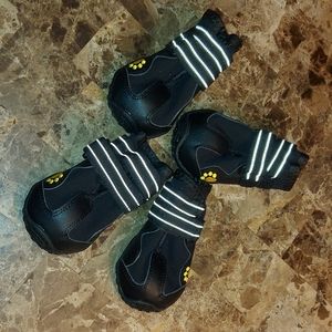 Pet Boots, 2.9" x 2.5", Outdoor Waterproof and Wearproof Running Shoes NEW